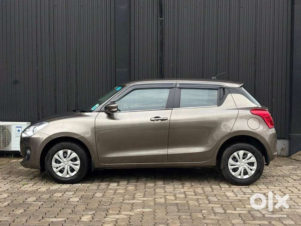 Maruti Suzuki Swift, 2023, Petrol