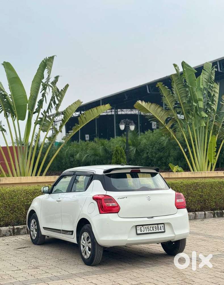 Maruti Suzuki Swift 2018 Amt Vxi, 2020, Petrol
