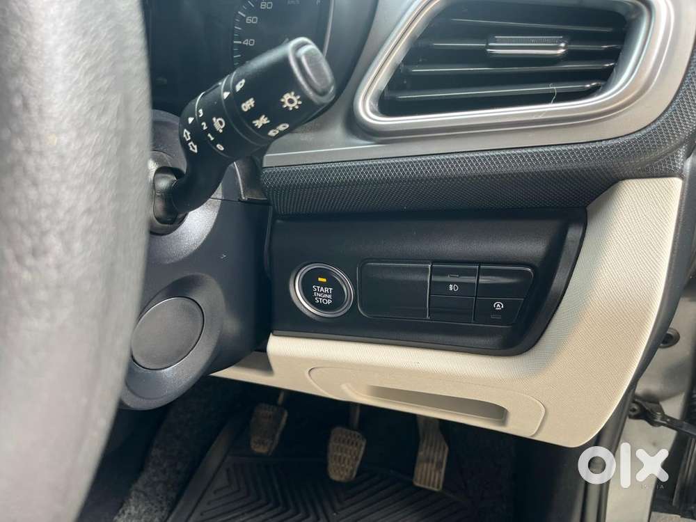 Tata Altroz Petrol 2022 Manual