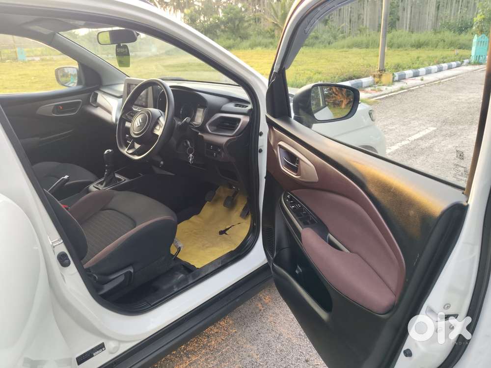 Maruti Suzuki Fronx Delta Plus 1.2l Ags, 2025