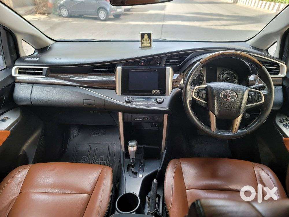 Toyota Innova Crysta 2.8z Automatic, 2018, Diesel