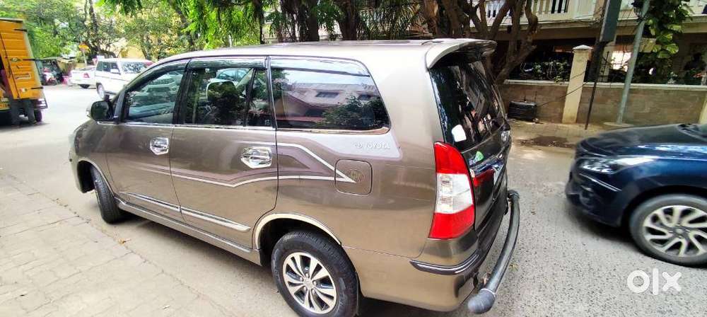 Toyota Innova 2.5 Z Diesel 7 Seater, 2015, Diesel