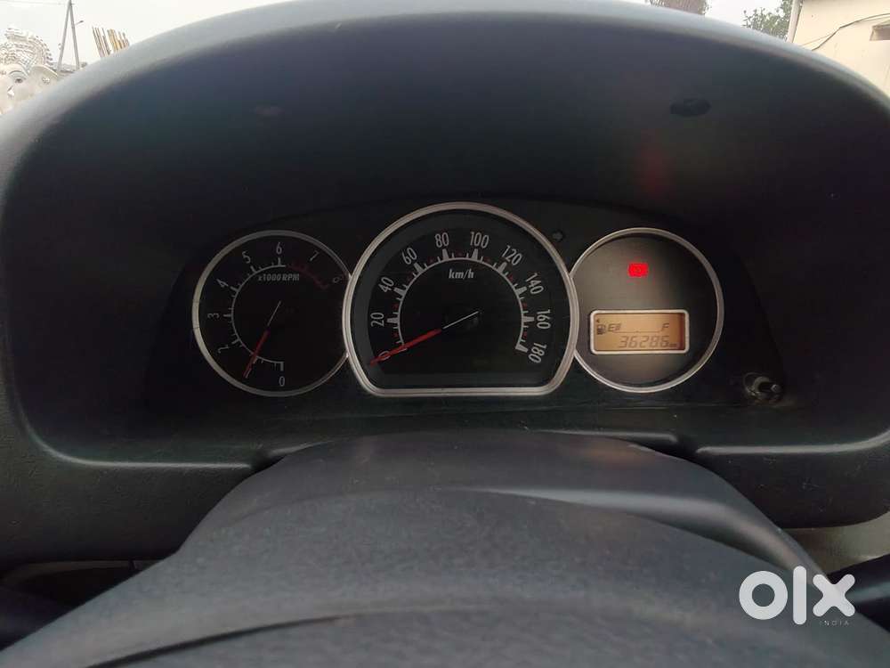 Maruti Suzuki Alto K10 2010-2014 Vxi, 2011, Petrol