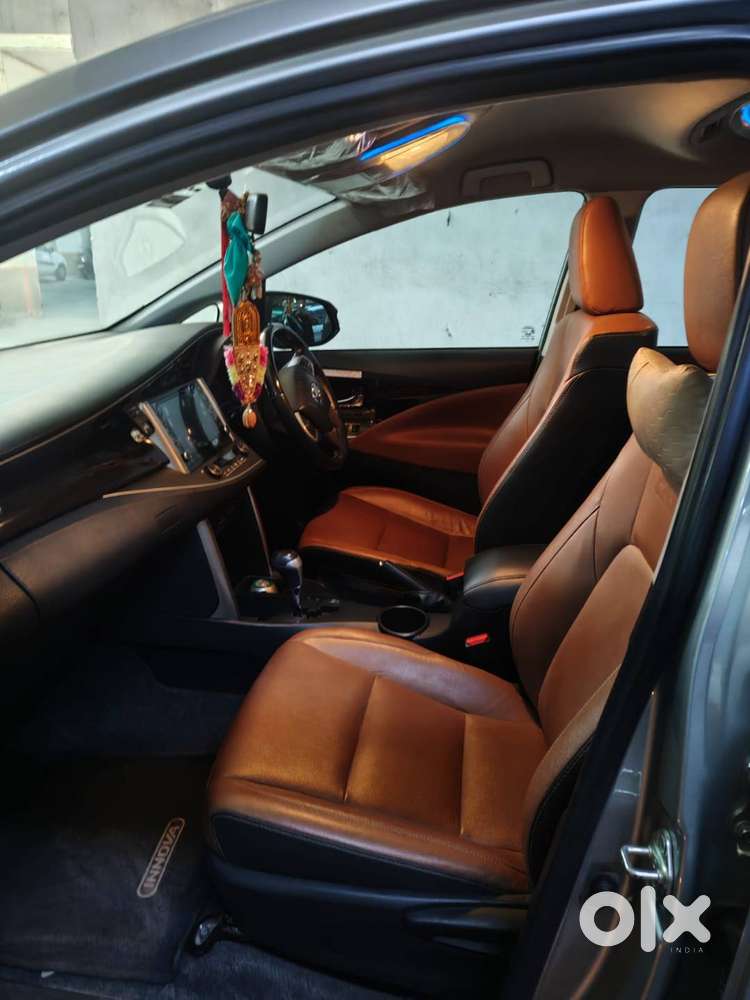 Toyota Crysta On Sell