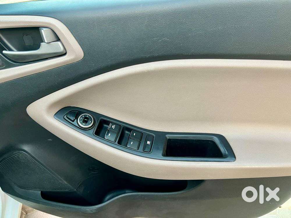 Hyundai I20 Sportz Plus, 2014, Petrol