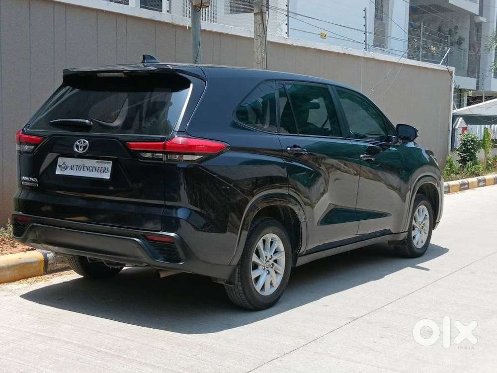 Toyota Innova Hycross 2.0 Gx 8 Str, 2024, Petrol