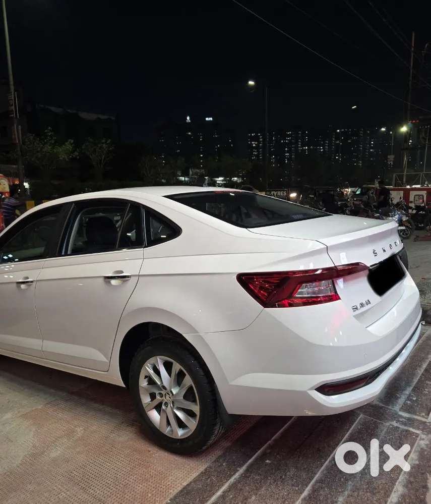 Skoda Slavia 1.0 Ambition Tsi 2023