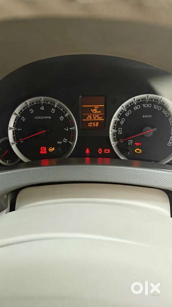 Ertiga Maruti Suzuki Vxi 2014