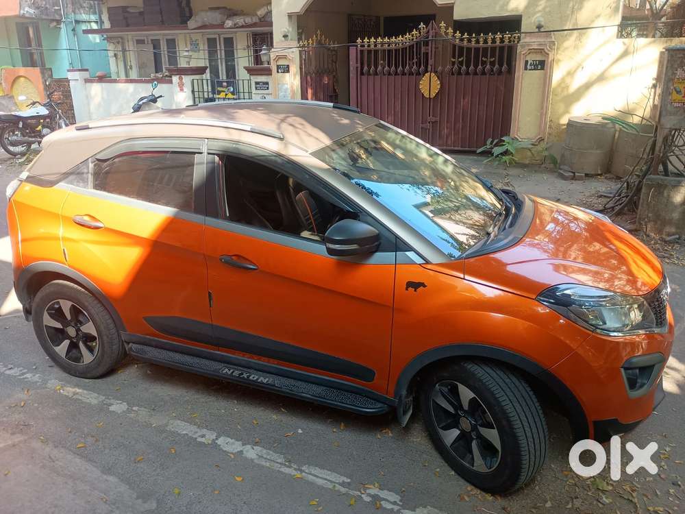 Tata Nexon 1.2 Revotron Xma Amt (s), 2019, Diesel