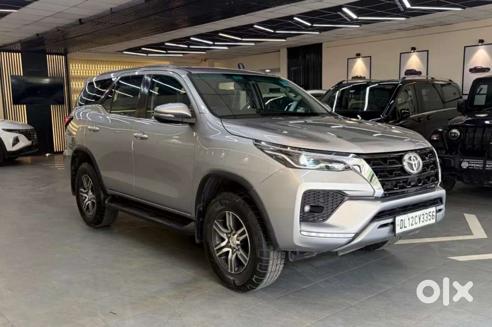 Toyota Fortuner 4x2 At 2.7 Petrol, 2022, Petrol