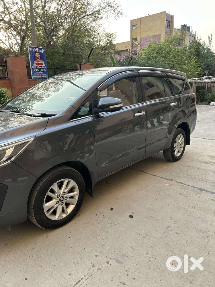 Toyota Innova Crysta 2.7 Vx Mt, 2016, Diesel