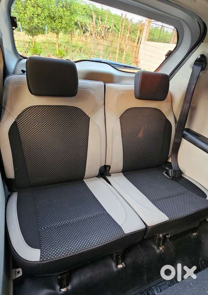 Renault Triber Rxz, 2020, Petrol