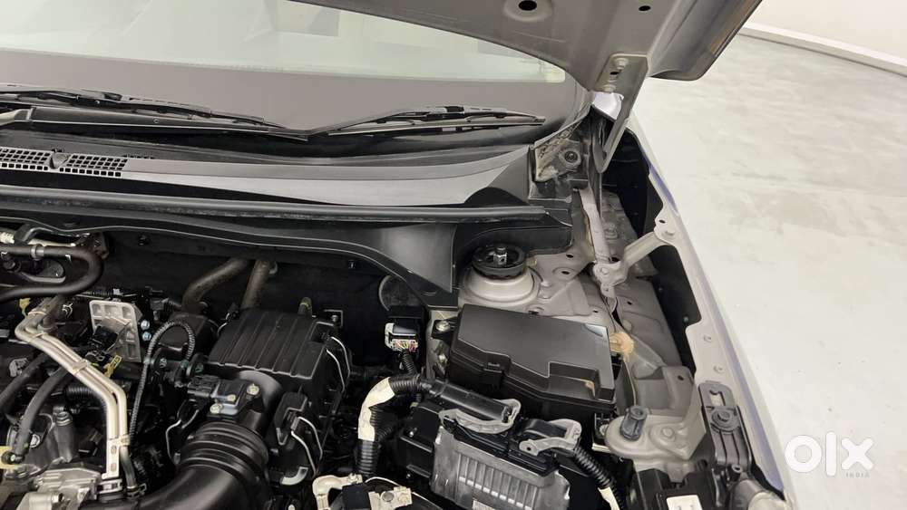 Honda Elevate V Mt, 2023, Petrol