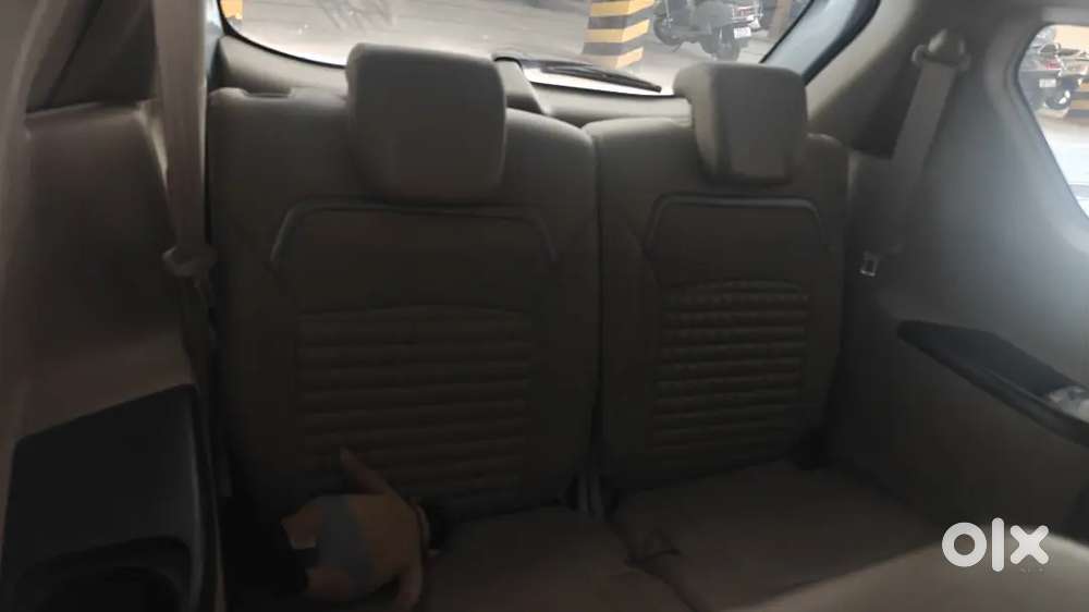 Ertiga Zxi Plus 2023