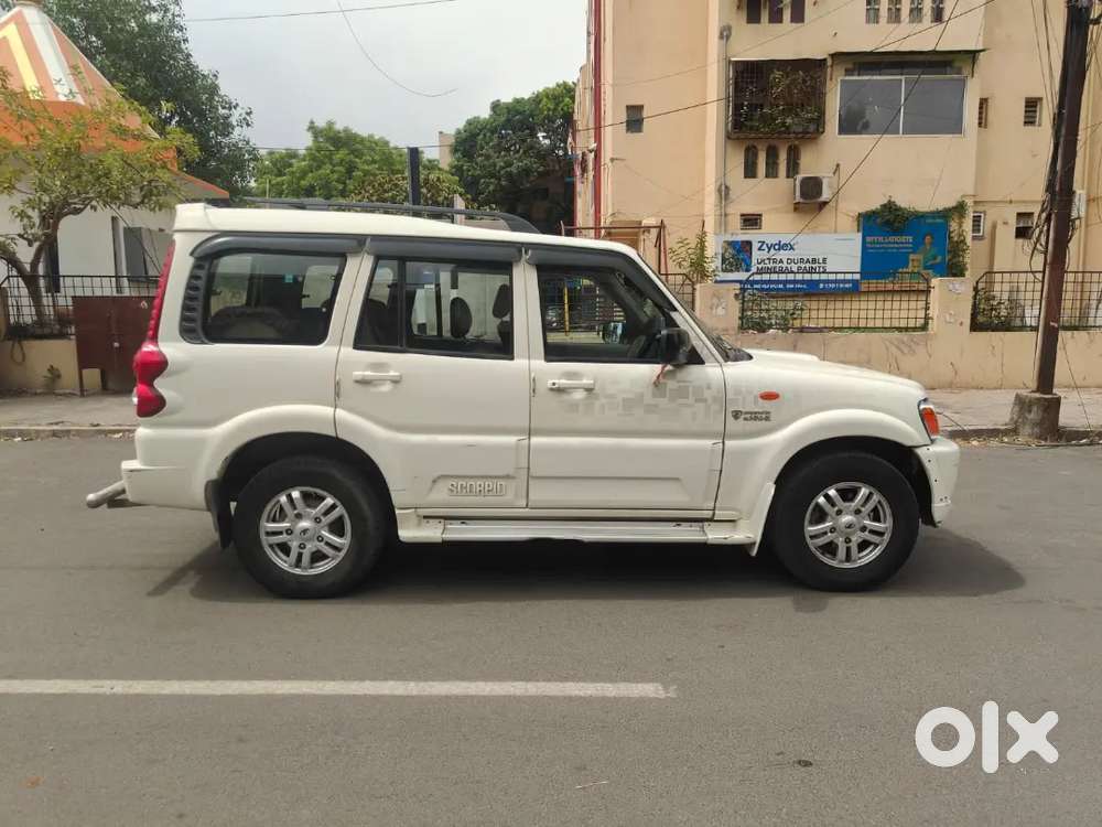 Mahindra Scorpio 2013 Diesel Well Maintained