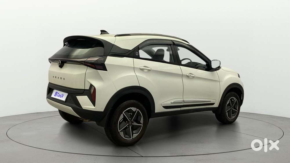 Tata Nexon Creative Plus S 1.2 Revotron Petrol 6 Mt, 2023, Petrol