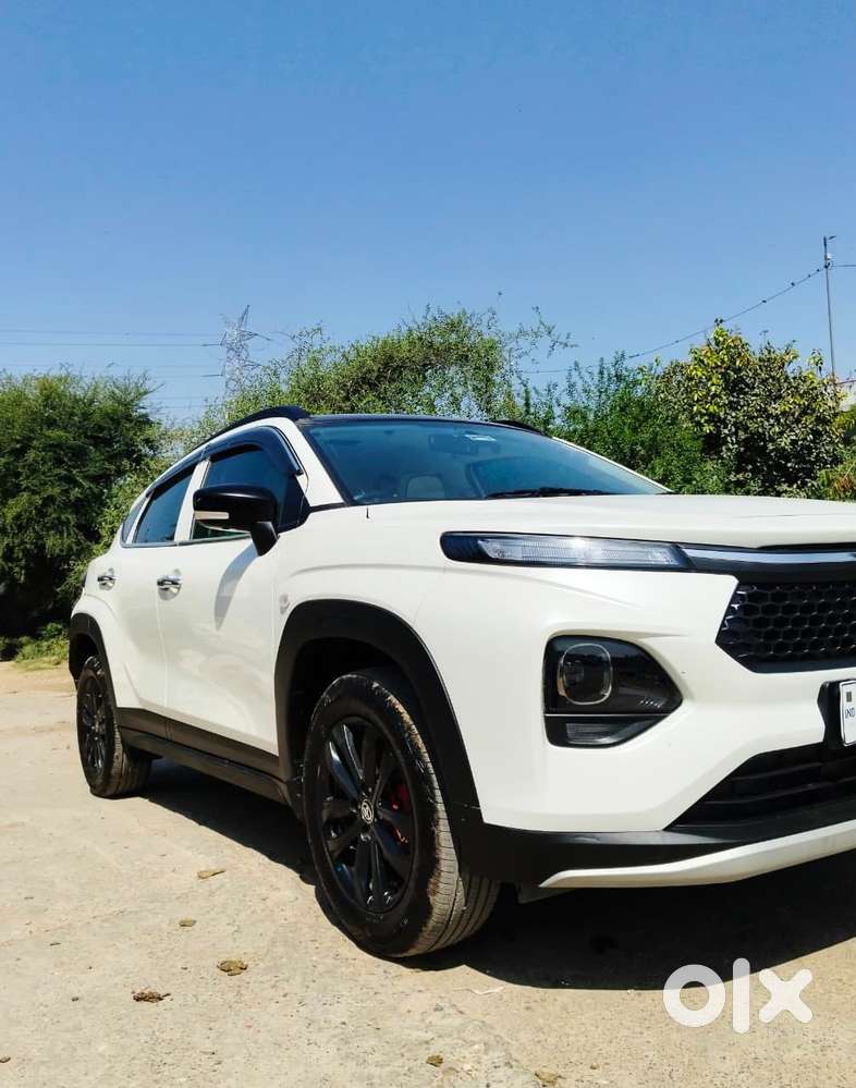 Toyota Urban Cruiser Taisor, 2025, Petrol