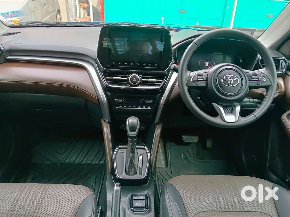 Toyota Urban Cruiser Hyryder 1.5 V Hybrid, 2025, Petrol