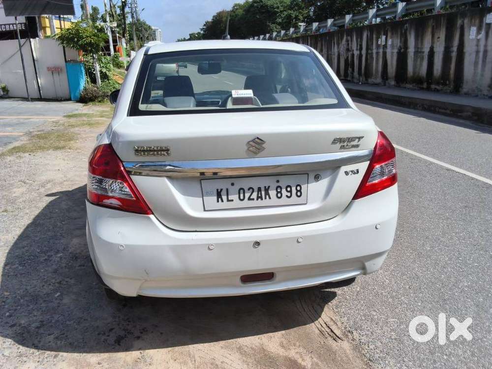 Maruti Suzuki Swift Dzire 1.2 Vxi Bsiv, 2012, Petrol