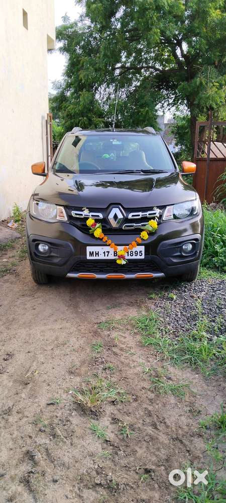 मला गाडी विकायची आहे अर्जंट आहे थोडं