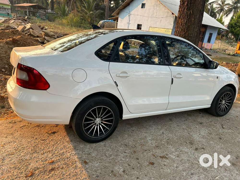 Well Maintained Diesel Sedan  140000 Km  Good Condition