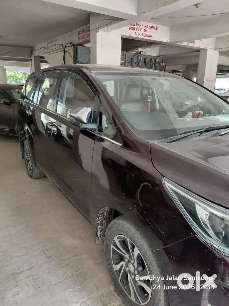 Toyota Innova Crysta 2023