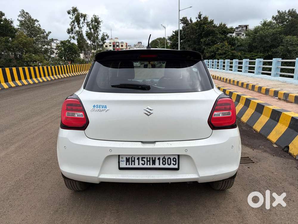 Maruti Suzuki Swift Zxi Plus Dual Tone, 2022, Petrol