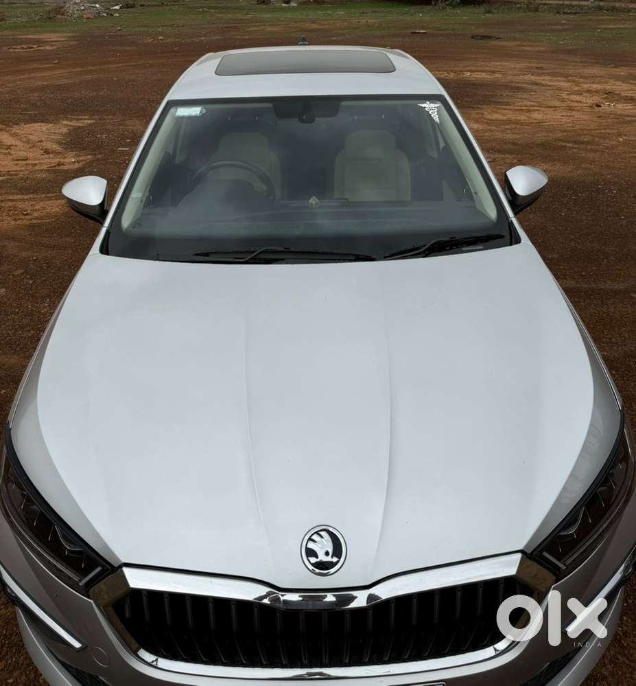 &scaron;koda Slavia (top) 1.0 Tsi Mt [silver]