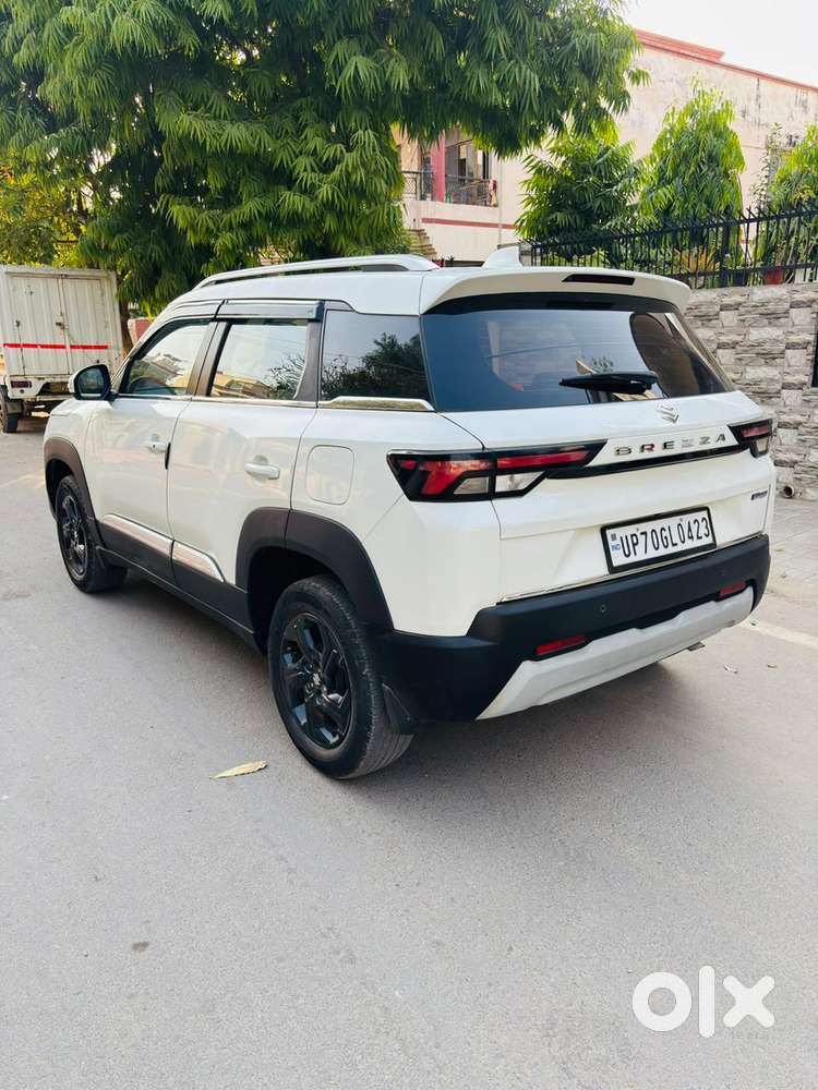 Maruti Suzuki Brezza 1.5 Zxi Smart Hybrid, 2023, Petrol