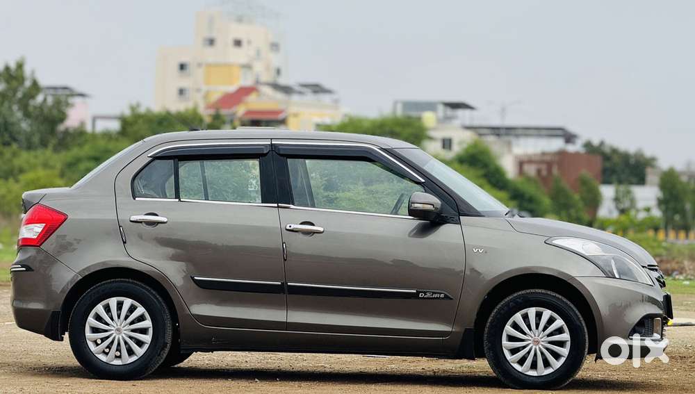 Maruti Suzuki Swift Dzire 1.2 Vxi Bsiv, 2015, Diesel