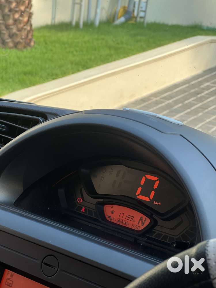 Maruti Suzuki S-presso Vxi At, 2025, Petrol