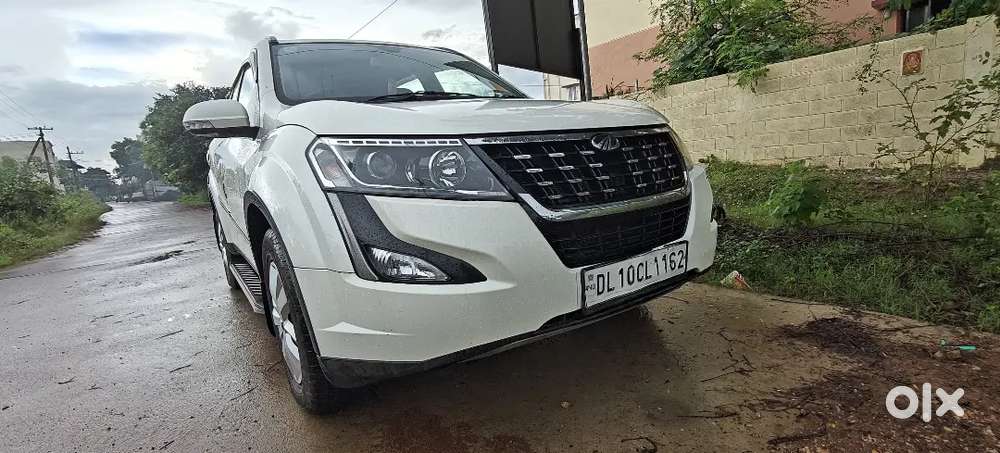 Mahindra Xuv500 W7