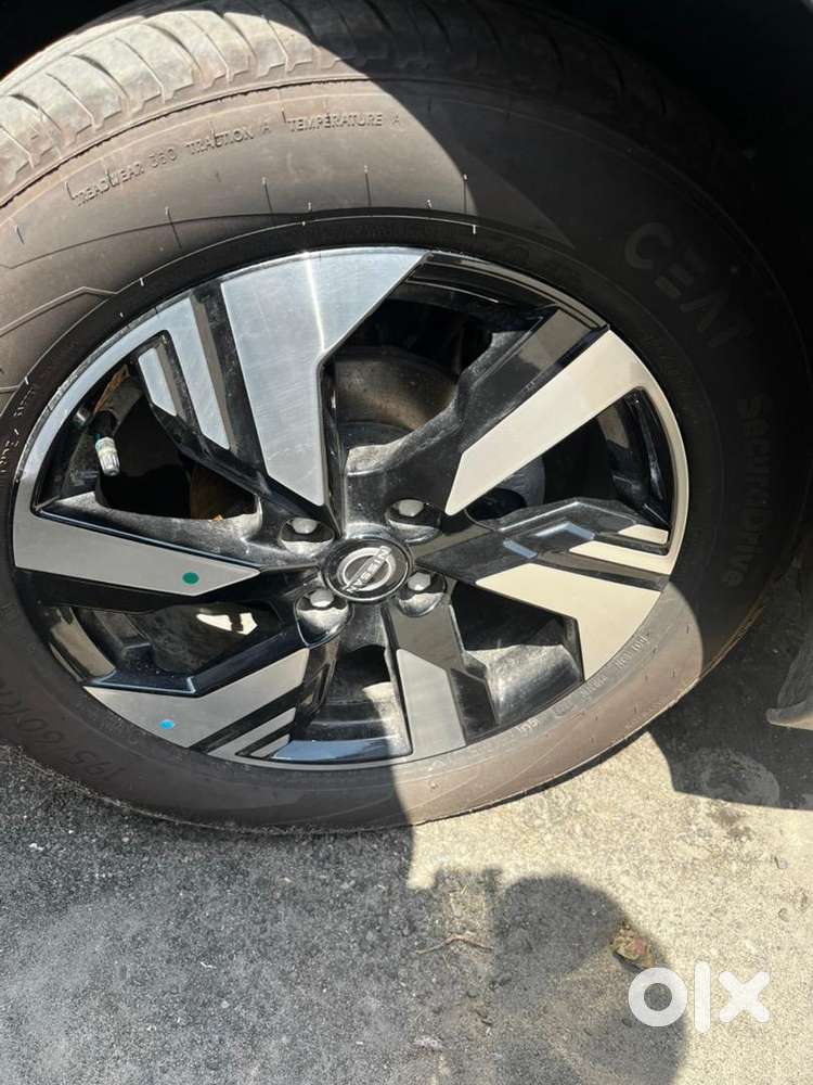 Nissan Magnite 2025 Petrol 940 Km Driven Only 4 Month Used
