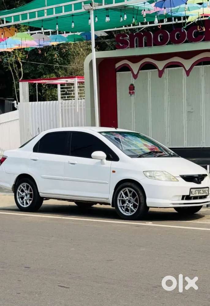 Honda Brio 2007 Petrol