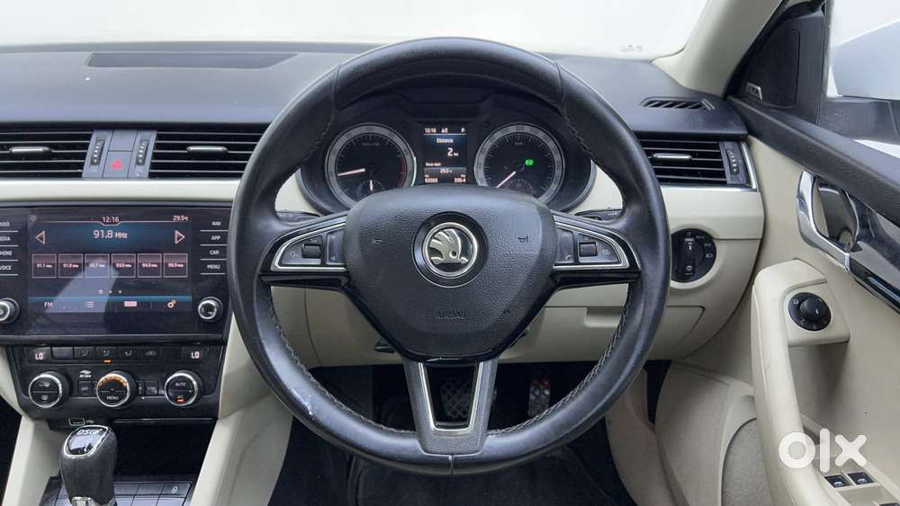 Skoda Octavia 2.0 L K Tsi At, 2018, Petrol