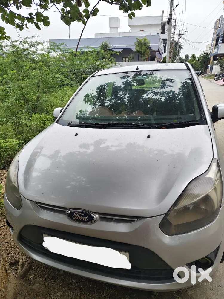 Ford Figo 1.2 Titanium 2010