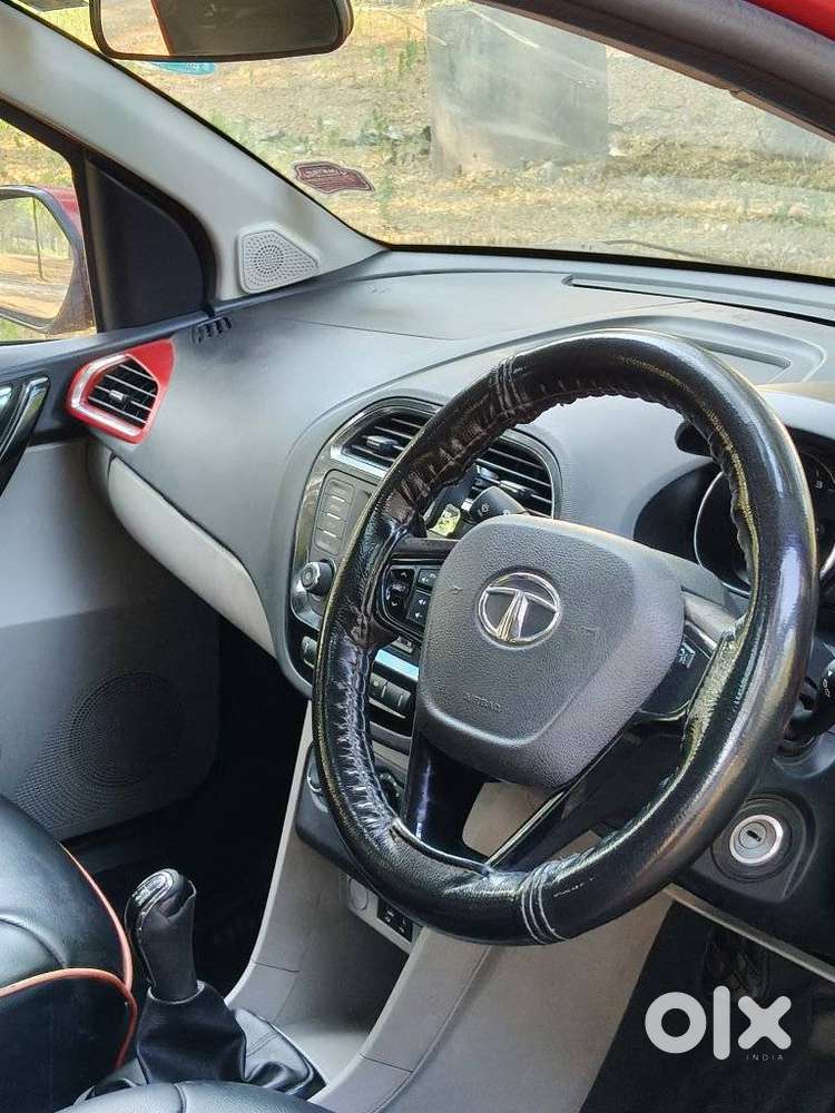 Tata Tiago 1.2 Revotron Xz, 2018, Petrol