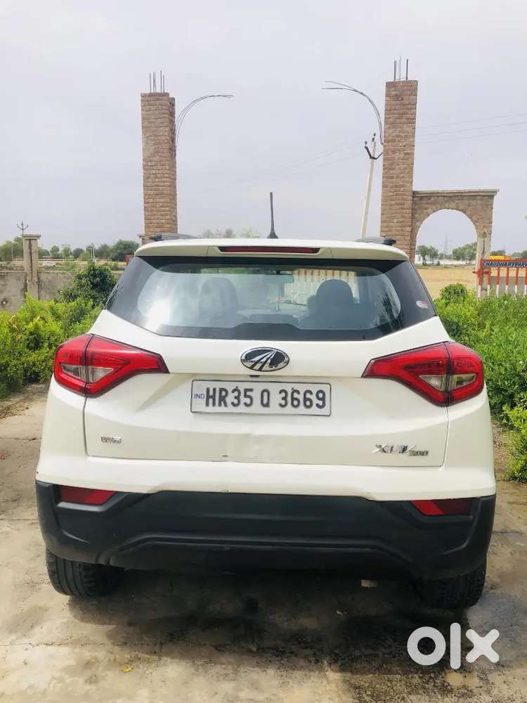 Mahindra Xuv300 Turbosport 2019 Diesel 102000 Km Driven