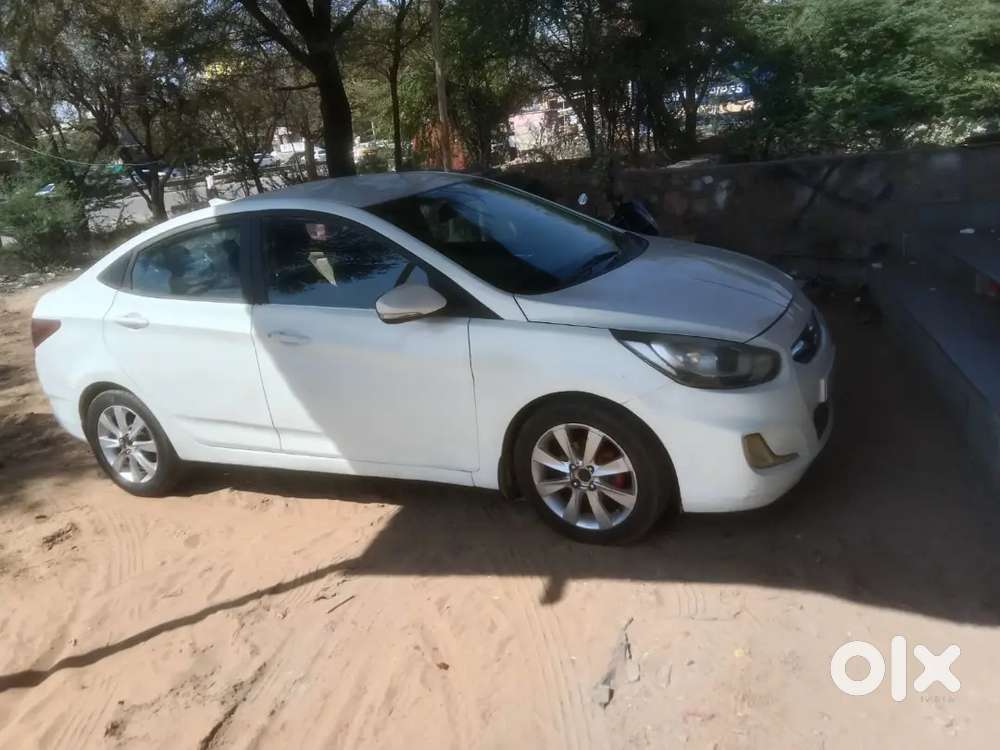 Hyundai Verna 2013 Diesel 125000 Km Driven