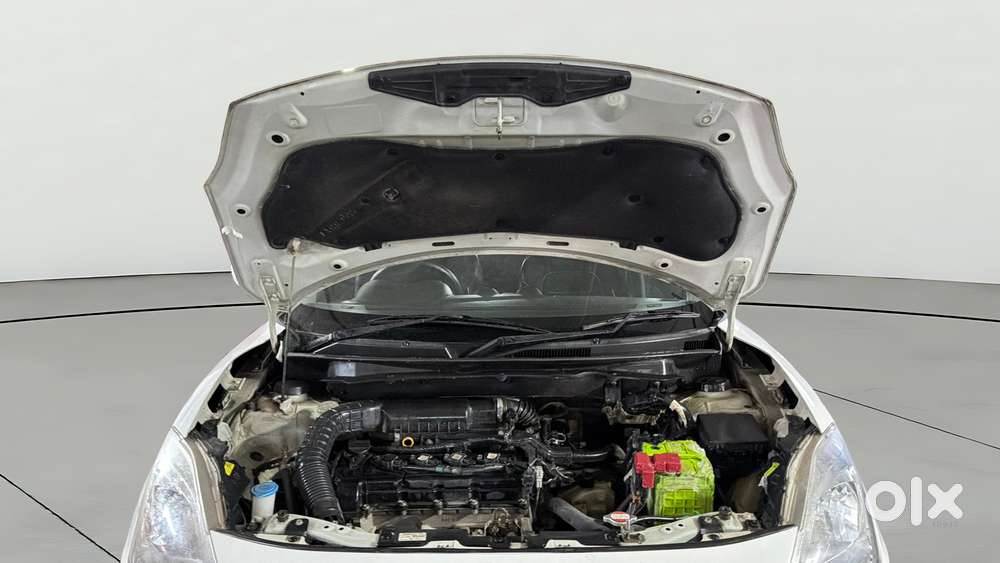 Maruti Suzuki Swift Amt Vxi, 2020, Petrol