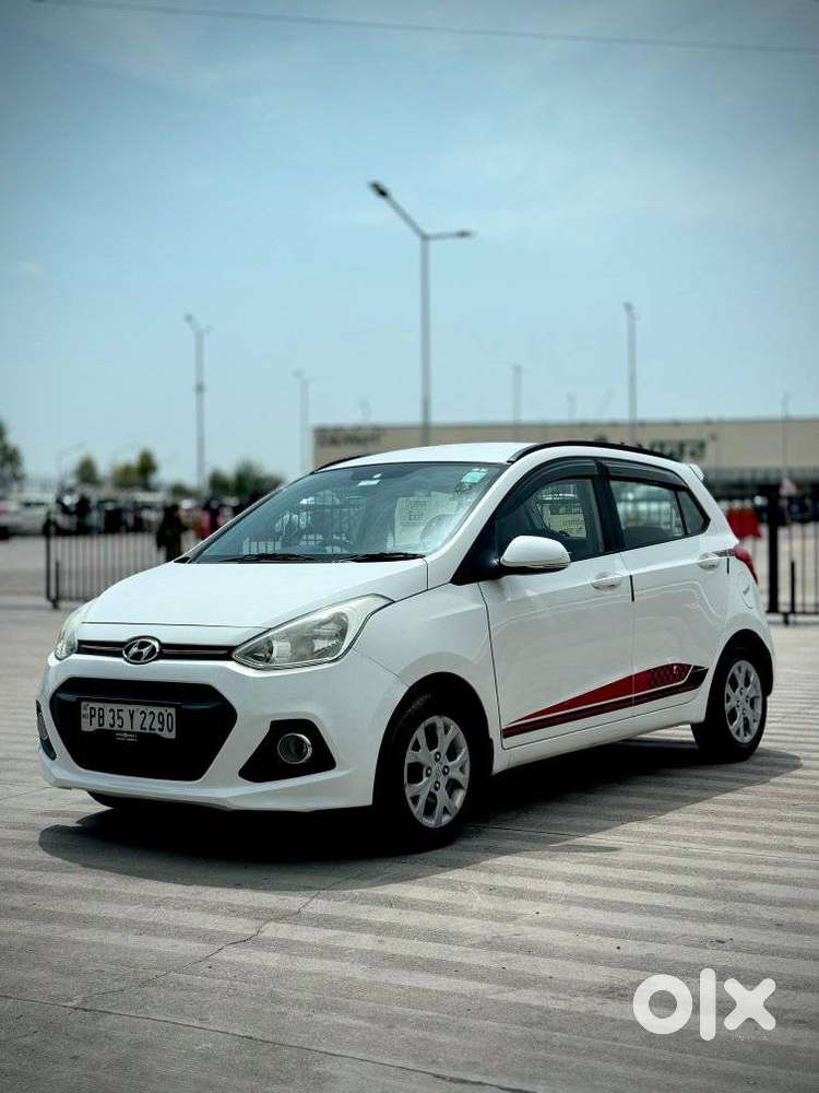 Hyundai Grand I10 Sportz O 1.2, 2016, Petrol
