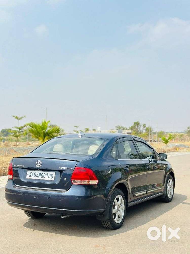 Volkswagen Vento 1.5 Tdi Highline Plus At, 2015, Diesel
