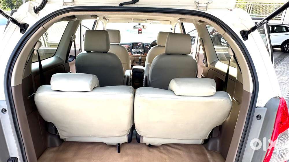 Toyota Innova, 2015
