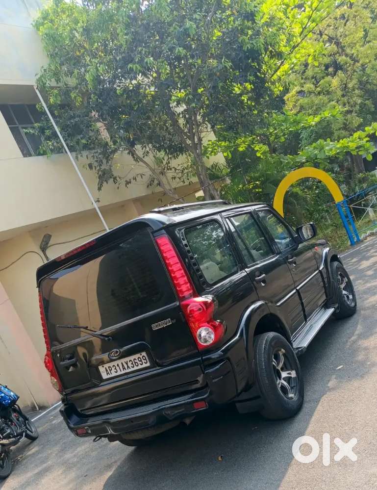 Mahindra Scorpio Classic 2008 Diesel 195000 Km Driven