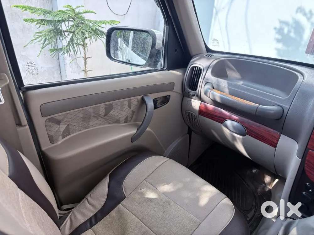 Mahindra Scorpio Getaway 2012 Diesel Well Maintained