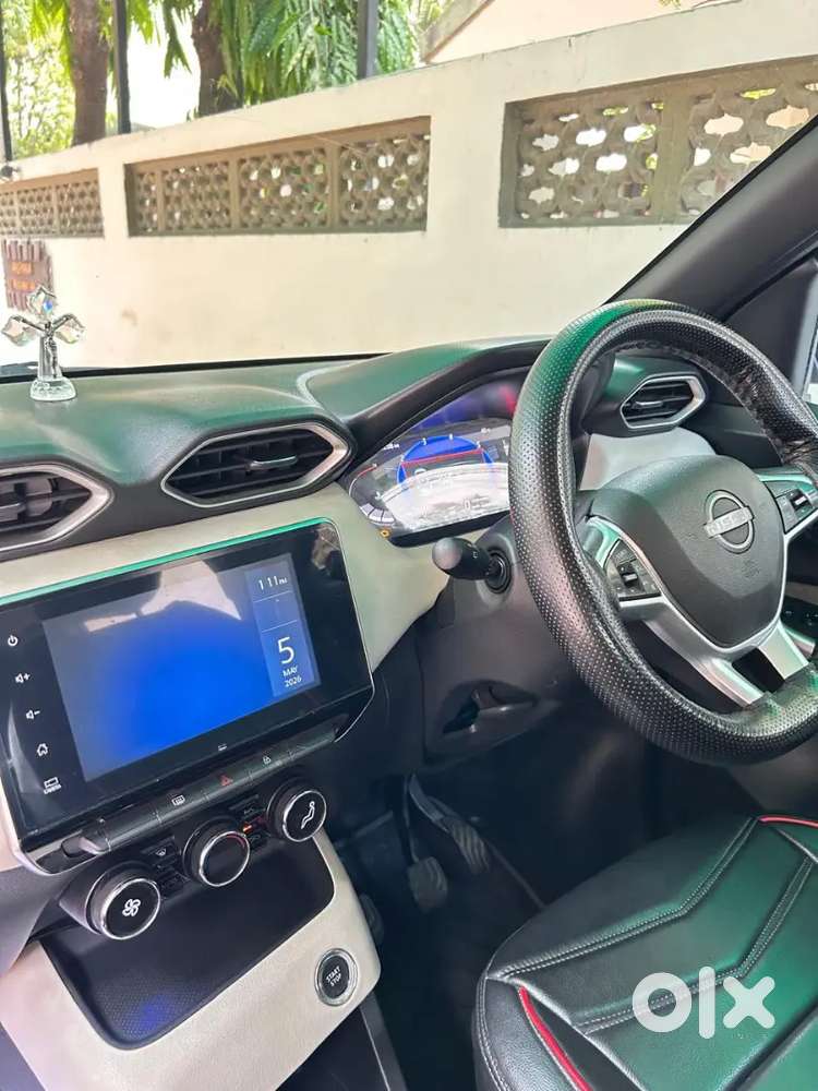 Nissan Magnite Xv Premium 2021 Petrol Manual - 1st Owner