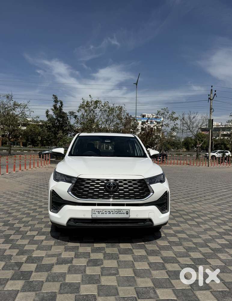 Toyota Innova Hycross 2.0 Zx (o) Hybrid 7 Str, 2024, Cng & Hybrids