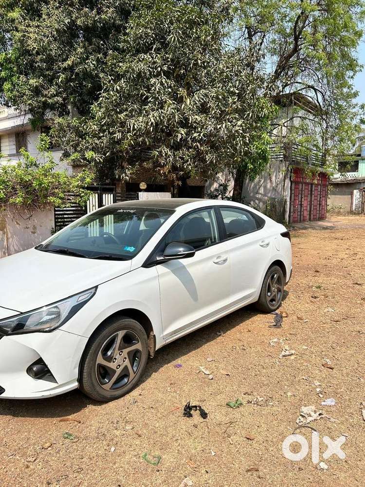 Hyundai Verna 2020 Diesel 430000 Km Driven