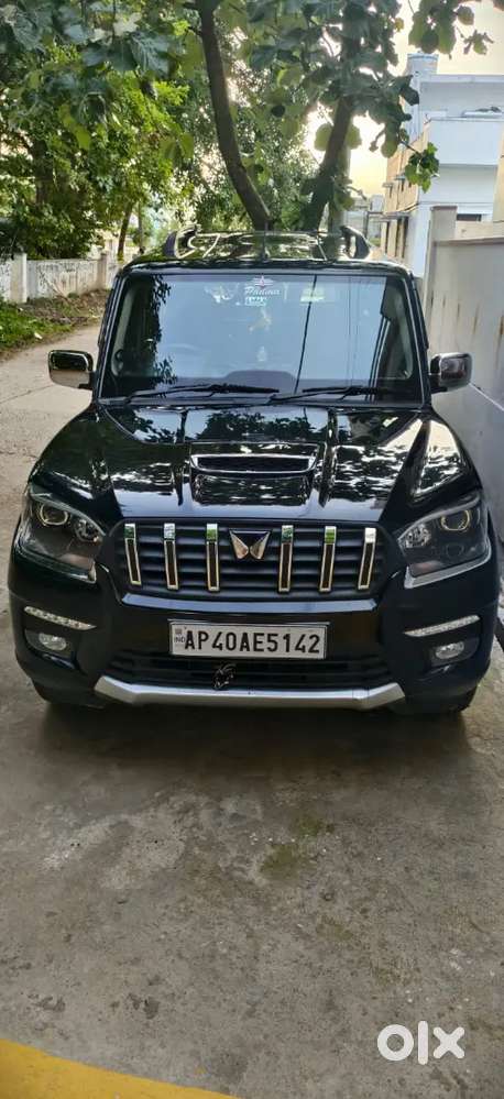 Mahindra Scorpio Classic 2023 Diesel 47000 Km Driven