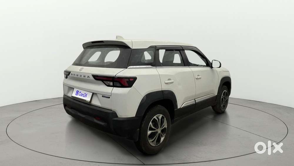 Maruti Suzuki Vitara Brezza 1.5 Vxi At, 2023, Petrol